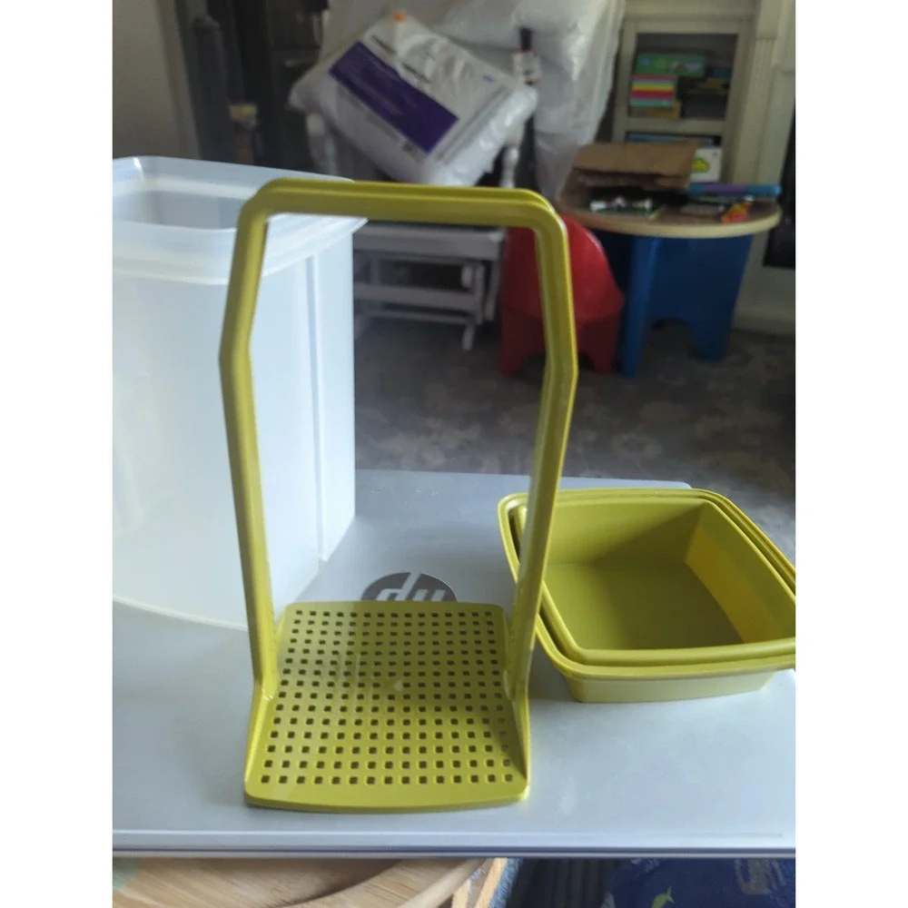 Vintage Large Tupperware Pick-A-Deli Container Sheer & Avocado Green